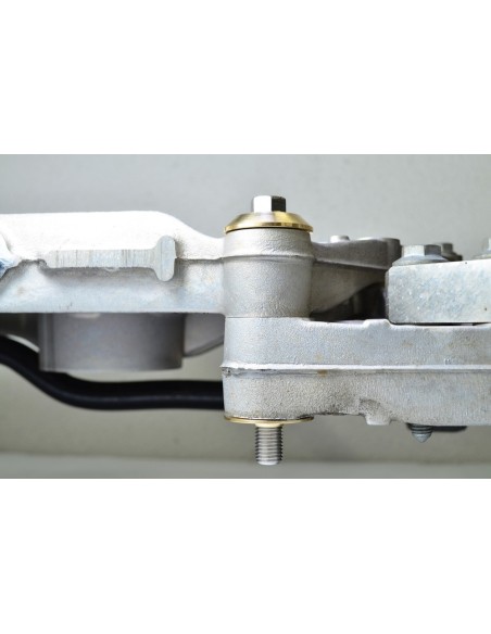 Audi TTRS 8J TyrolSport framvagncentrerings kit med 2 ARP bultar