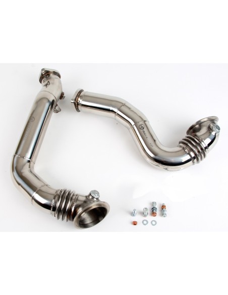 BMW 135i E82 N54 Wagner Tuning Downpipes utan katalysatorer