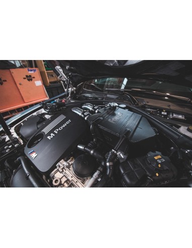 BMW M4 F8X Forge Motorsport Chargecooler kit