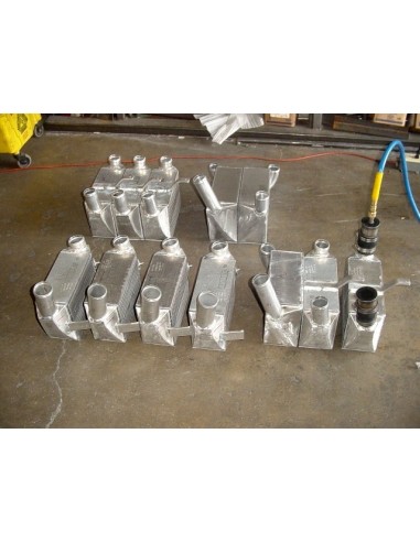 Audi A4 2,0TFSi B7 Evolution Racewerks dubbla sido intercoolers på original plats