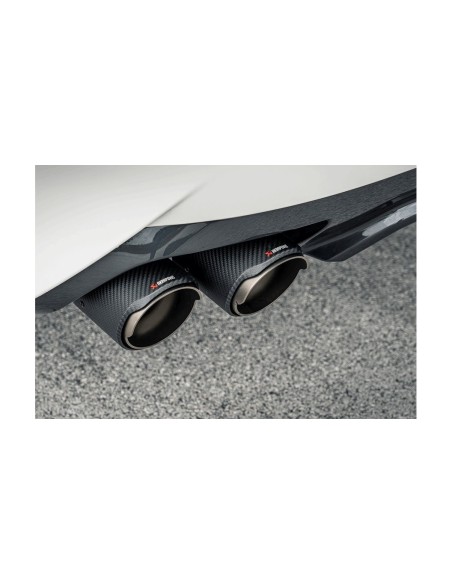 BMW Z4 M40i OPF G29 Akrapovic Slip-on i titan med original avgasventil och kolfiber utblås