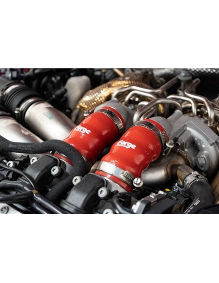 Audi RS7 4,0TFSi V8 4G Forge Motorsport laddluftsslangar i svart silicon