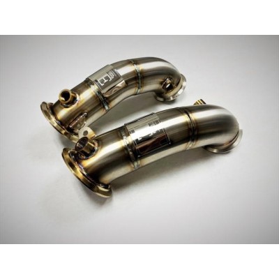 BMW M5 Competition OPF F90 Evolution Racewerks downpipes utan katalysatorer (OPF delete)