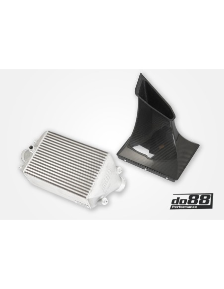Porsche 991.2 Turbo DO88 Intercooler kit med svarta slangar (för original Y-rör)
