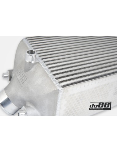 Porsche 991.2 Turbo DO88 Intercooler kit med svarta slangar (för DO88 Y-rör)