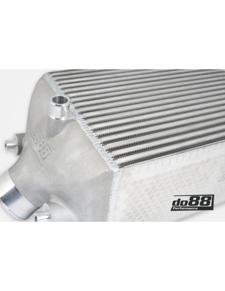 Porsche 991.2 Turbo DO88 Intercooler kit med svarta slangar (för DO88 Y-rör)