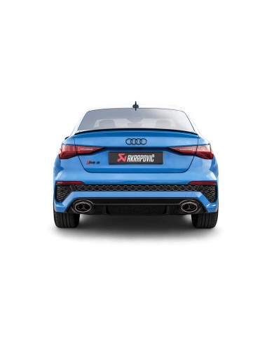 Audi RS3 2,5TFSi Sedan 8Y Akrapovic Evolution Line (OPF-Back) i Titan med Kolfiber utblås