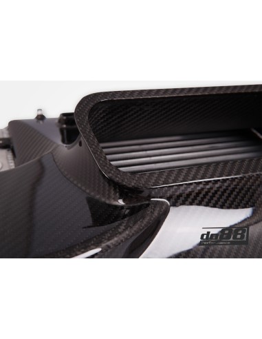 Porsche 992 Turbo DO88 Intercooler kit Big Pack med svarta slangar och tryckrör
