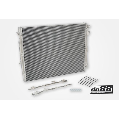 BMW M140i B58 F20/F21 DO88 Front IC Vattenkylare (Chargecooler)