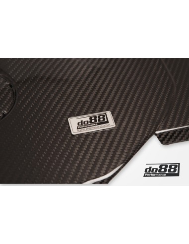BMW M240i B58 F22/F23 DO88 Motorkåpa i kolfiber