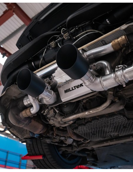 Porsche 991.2 Carrera GTS Milltek Sport bakre ljuddämpare 2x svarta GT100 utblås (fungerar med original avgasventiler) Endast fö