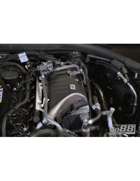 BMW M4 S58 G82 / G83 DO88 Insug med Intercooler