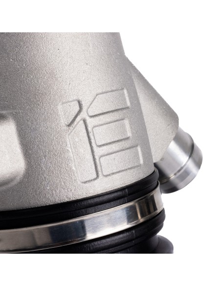 Audi RS6 4,0TFSi V8 C8 Integrated Engineering inloppsrör till turbo (för IE insugskit)